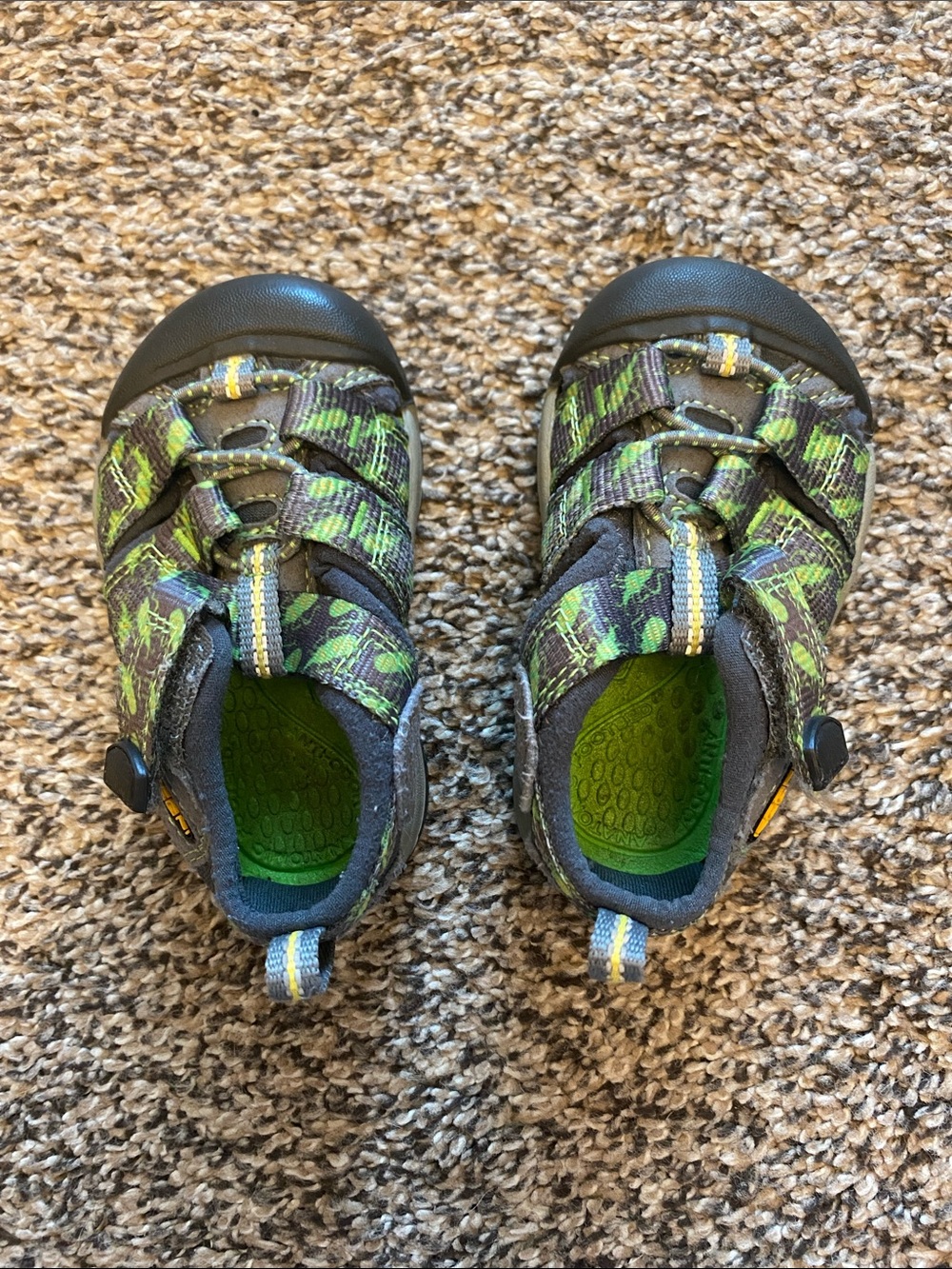 Toddler shoes